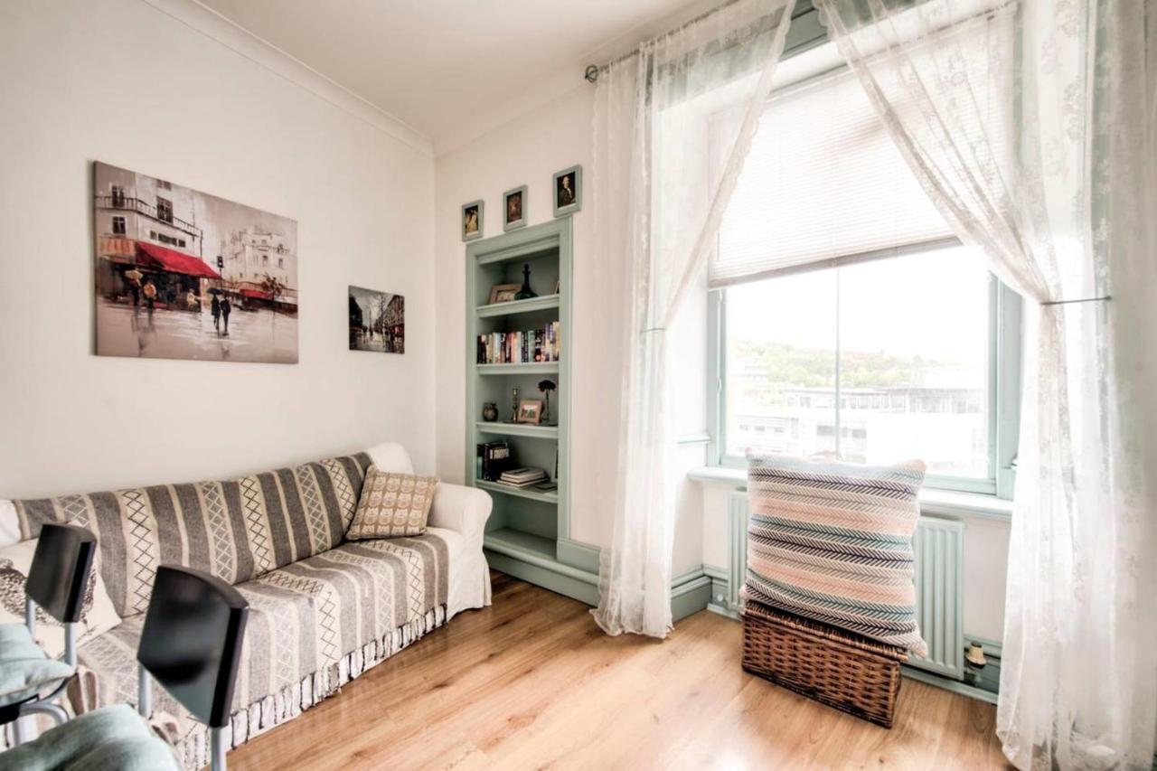 Guestready - Cosy Home 5 Minutes From Waverley! Эдинбург Экстерьер фото