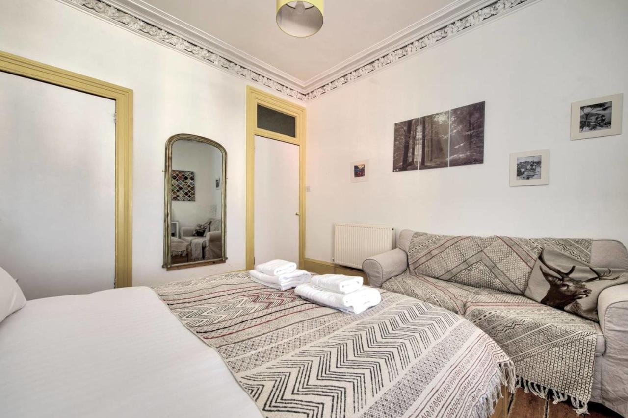 Guestready - Cosy Home 5 Minutes From Waverley! Эдинбург Экстерьер фото