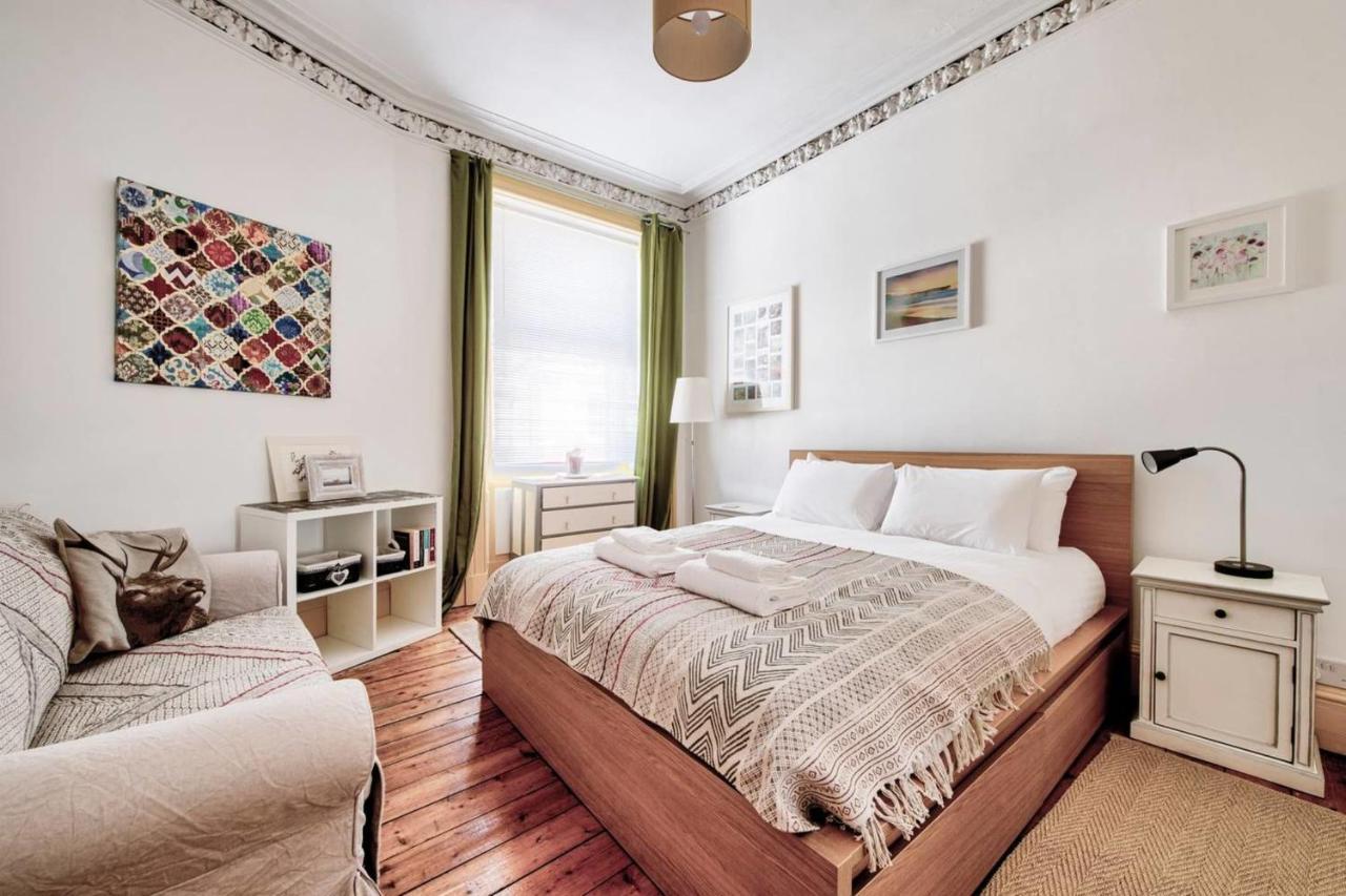 Guestready - Cosy Home 5 Minutes From Waverley! Эдинбург Экстерьер фото